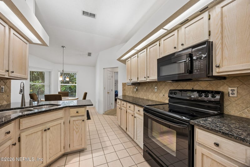 1389 Harrison Point Trl, Fernandina Beach, FL 32034