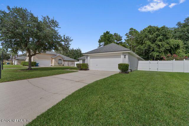 13925 Fish Eagle Dr E, Jacksonville, FL 32226