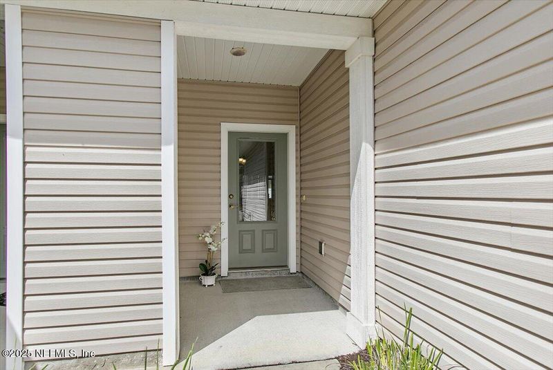 13942 Molina Dr, Jacksonville, FL 32256