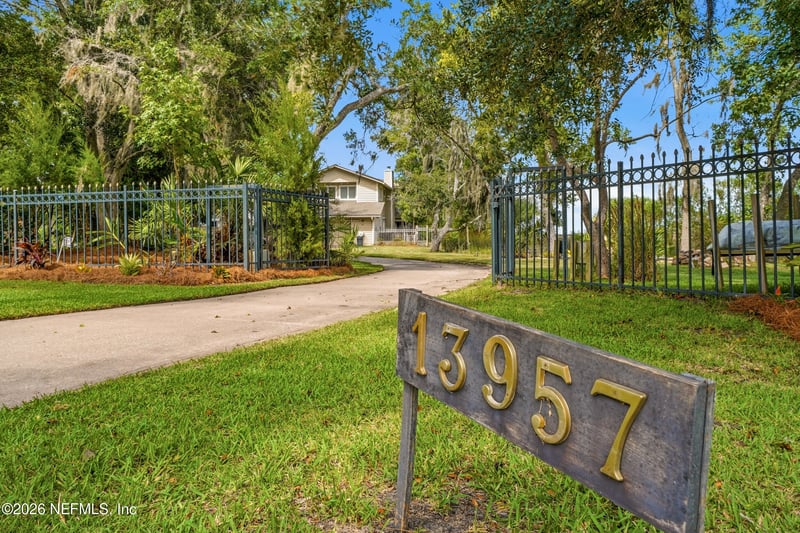 13957 Ketch Cove Pl, Jacksonville, FL 32224