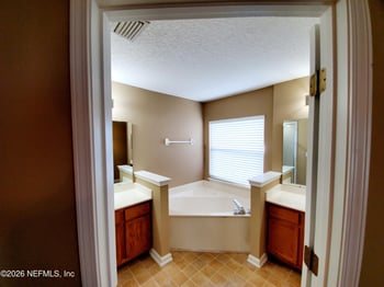 13988 Fish Eagle Dr E, Jacksonville, FL 32226