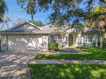 14 Egret Dr, Palm Coast, FL 32137