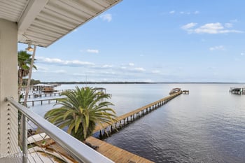 14030 Mandarin Oaks Ln, Jacksonville, FL 32223