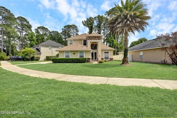 14042 Devan Lee Dr N, Jacksonville, FL 32226