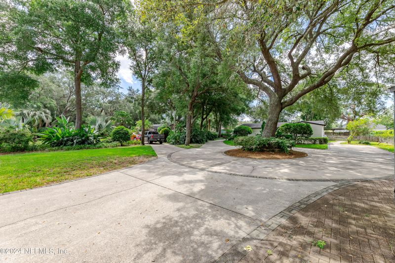14042 Mt Pleasant Rd, Jacksonville, FL 32225