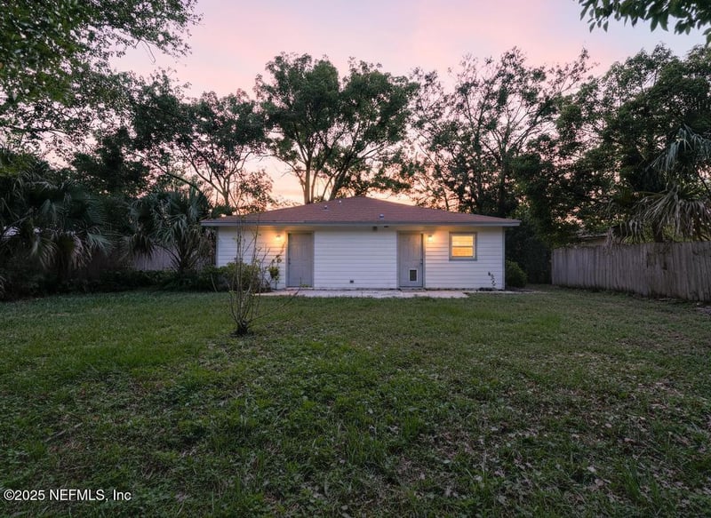 14059 Aldridge Rd N, Jacksonville, FL 32250