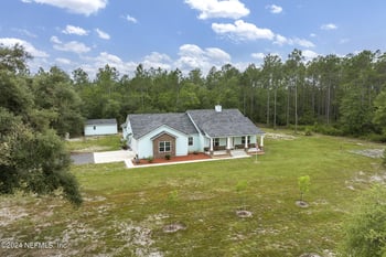 14074 Dunroven Dr, Bryceville, FL 32009