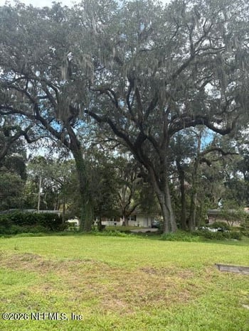 1410 Redbud Ln, Jacksonville, FL 32207