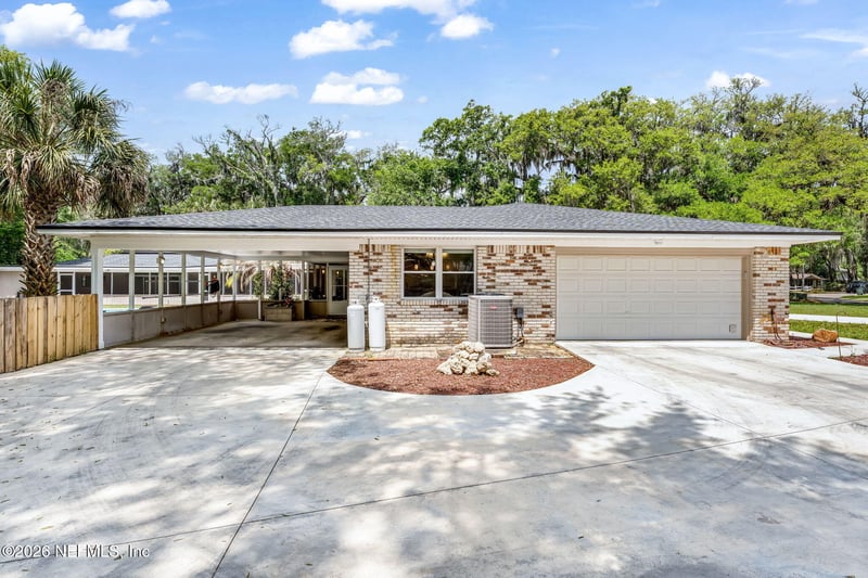 1414 Big Tree Rd, Neptune Beach, FL 32266