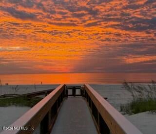 1415 1st St N #202, Jacksonville Beach, FL 32250