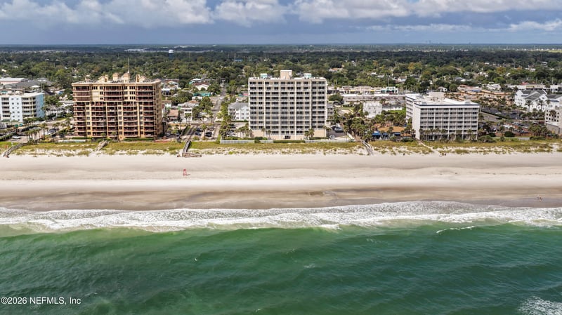 1415 1st St N #303, Jacksonville Beach, FL 32250