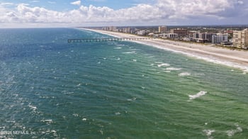 1415 1st St N #303, Jacksonville Beach, FL 32250