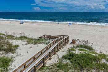 1415 1st St N #801, Jacksonville Beach, FL 32250
