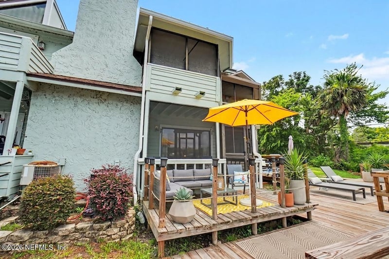 142 Governor St #110, Green Cove Springs, FL 32043