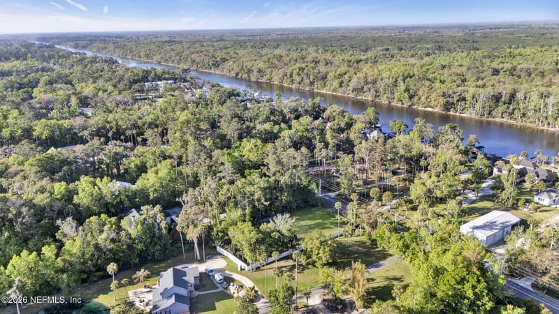142 Roscoe Blvd N, Palm Valley, FL 32082