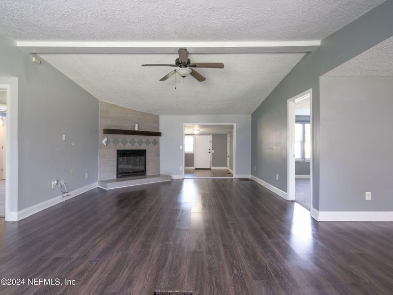 14200 Grover Rd, Jacksonville, FL 32226