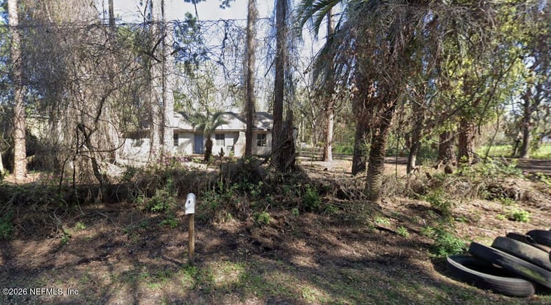 1421 Lane Cir E, Jacksonville, FL 32254
