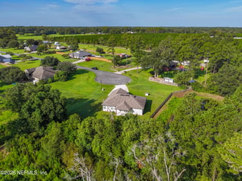 14217 Camelot Pl, Macclenny, FL 32063