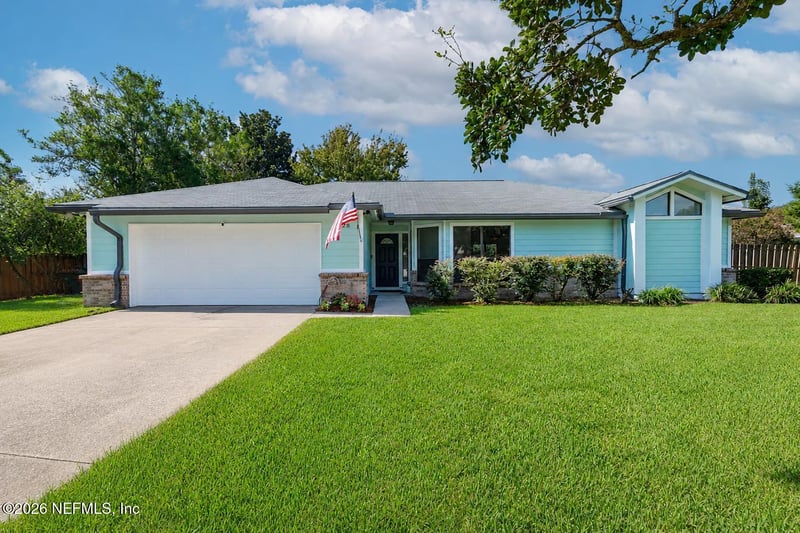 14228 Falcon Crest Dr, Jacksonville, FL 32224