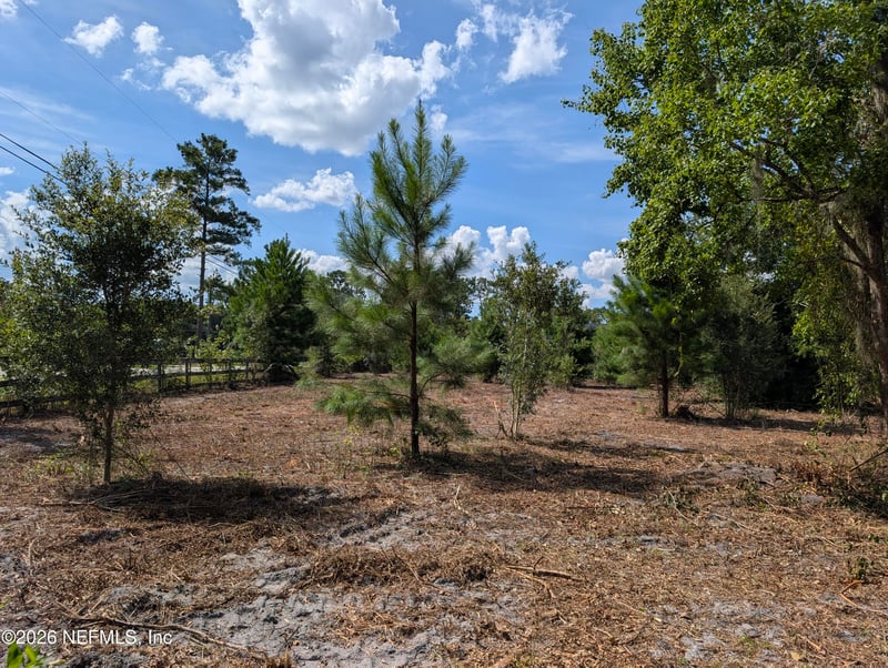 1425 Lee Rd, St Johns, FL 32259