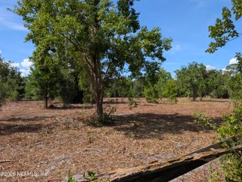1425 Lee Rd, St Johns, FL 32259