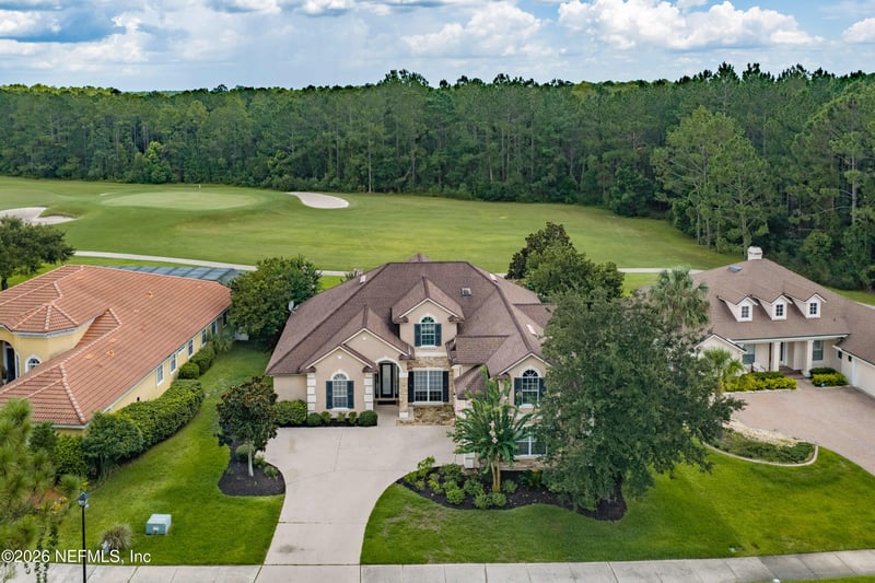 1427 Eagle Crossing Dr, Orange Park, FL 32065