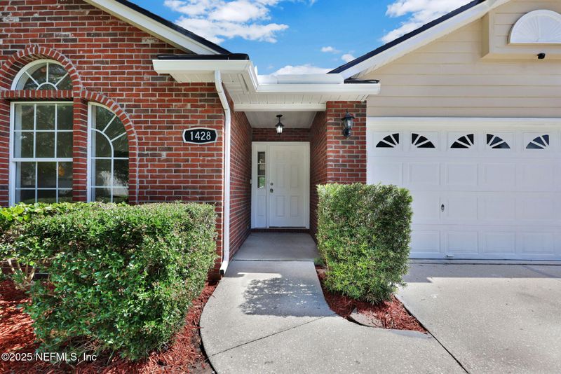 1428 Canopy Oaks Dr, Orange Park, FL 32065