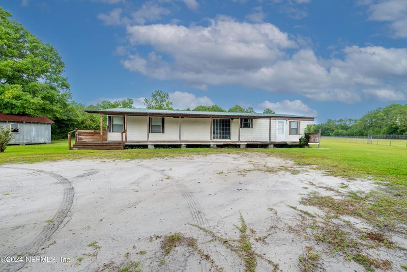 1429 NW 251st St, Lawtey, FL 32058