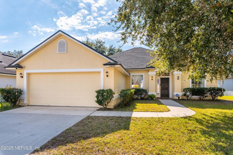 14292 Fish Eagle Dr E, Jacksonville, FL 32226