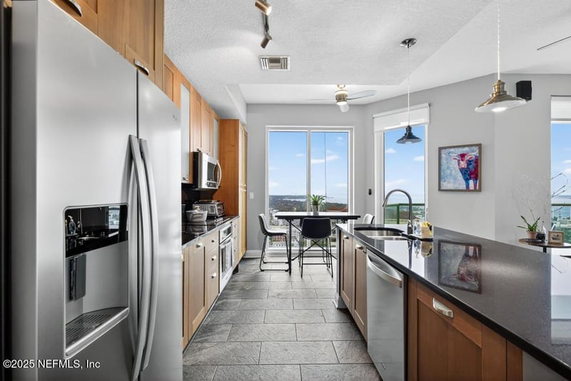 1431 Riverplace Blvd #2501, Jacksonville, FL 32207