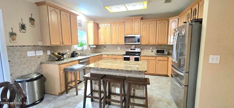1433 Blue Spring Ct, St Augustine, FL 32092
