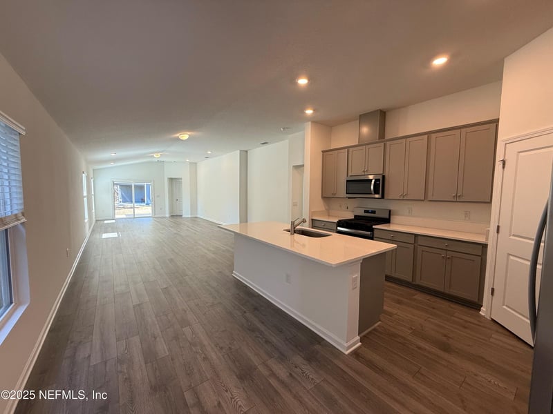 14347 Epply Dr, Jacksonville, FL 32218