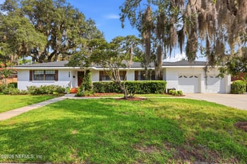 1435 Riverbirch Ln, Jacksonville, FL 32207