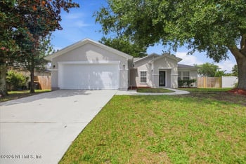 1438 Blues Creek Dr, Jacksonville, FL 32221