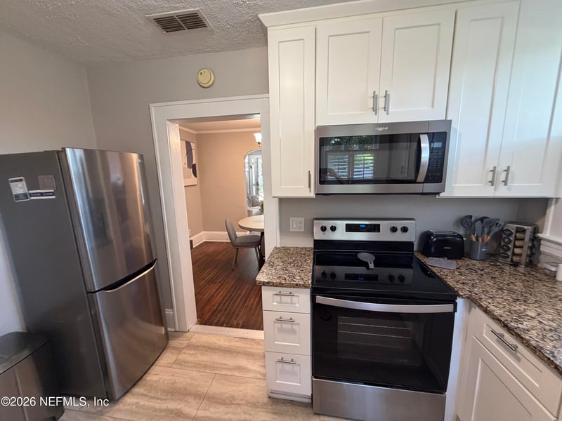 1444 Wolfe St, Jacksonville, FL 32205