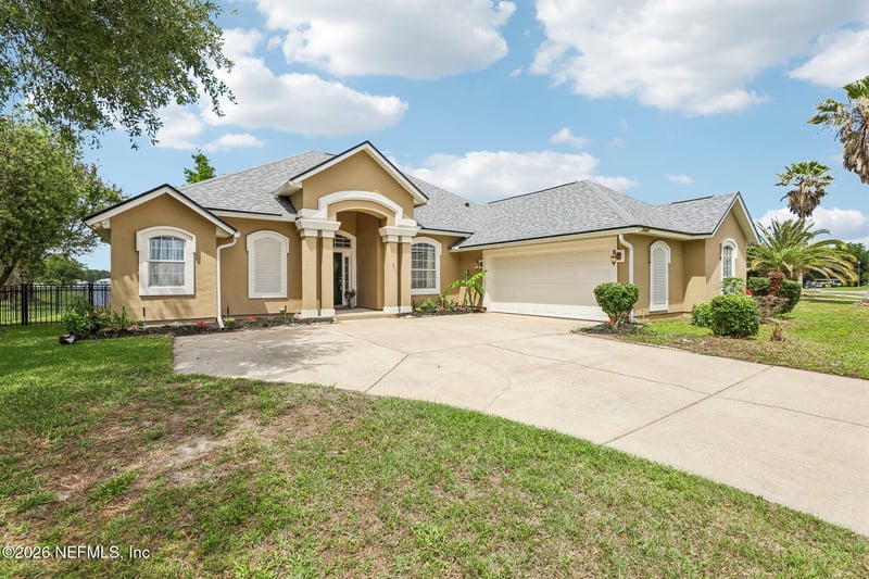 14445 Christen Dr, Jacksonville, FL 32218