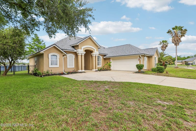 14445 Christen Dr, Jacksonville, FL 32218