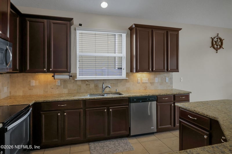 14450 Serenoa Dr, Jacksonville, FL 32258