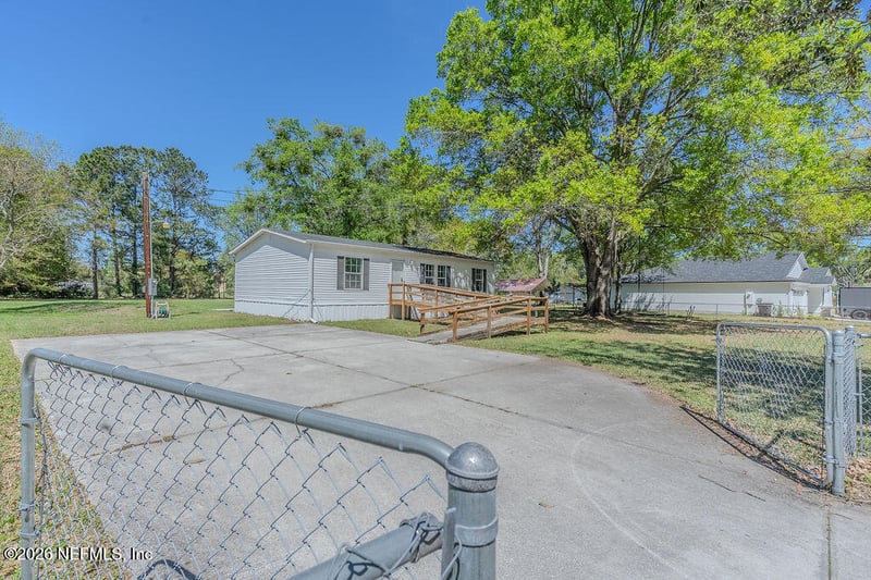 14461 Duval Pl W, Jacksonville, FL 32218