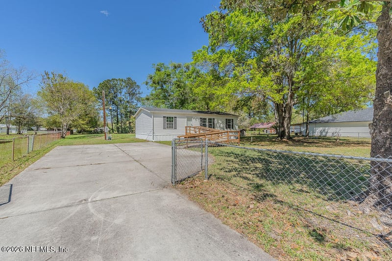 14461 Duval Pl W, Jacksonville, FL 32218