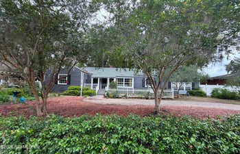 1447 Redbud Ln, Jacksonville, FL 32207
