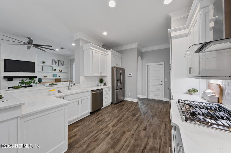 145 Ocean's Edge Dr, Ponte Vedra Beach, FL 32082
