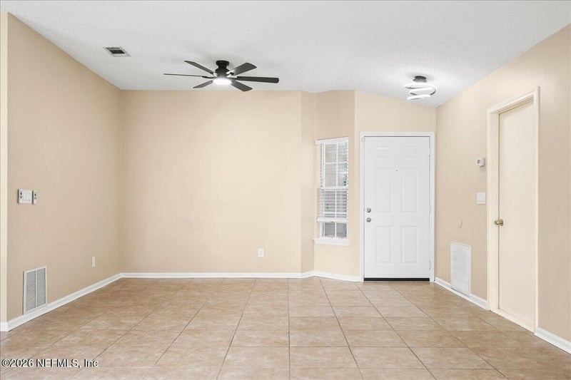 1454 Cove Landing Dr, Jacksonville, FL 32233