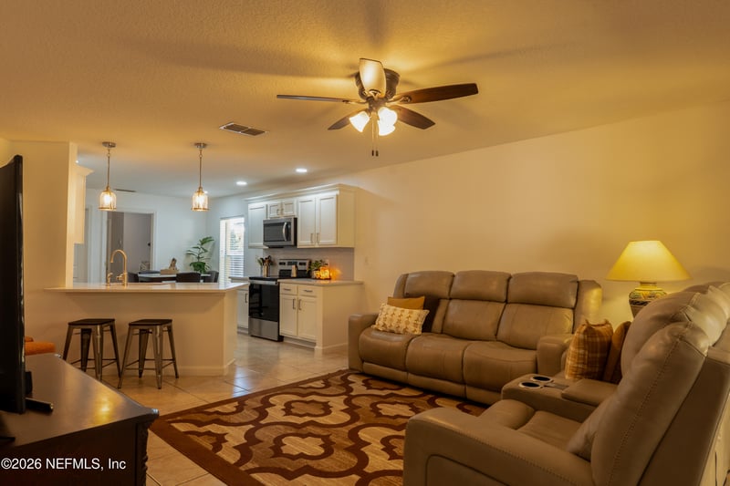 1455 Tomcat Dr, Jacksonville, FL 32221