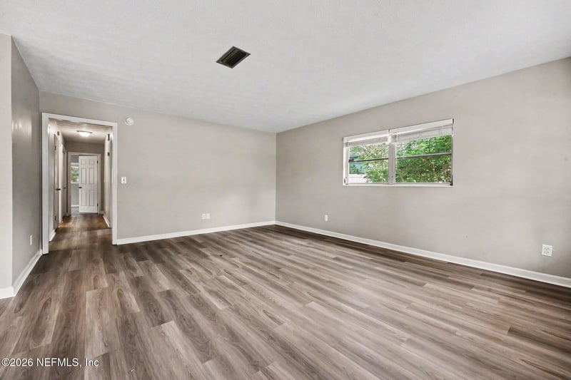 1456 Danbury Rd, Jacksonville, FL 32205