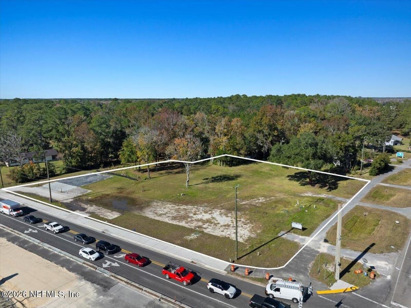 1456 Russell Rd, Green Cove Springs, FL 32043