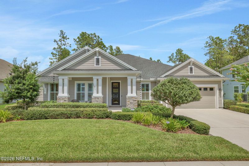146 Clarendon Rd, St Johns, FL 32259