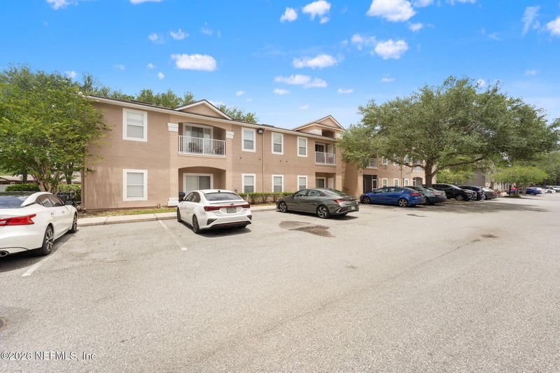 1465 Manotak Point Dr #204, Jacksonville, FL 32210