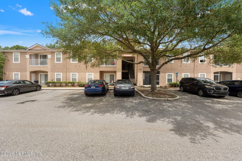 1465 Manotak Point Dr #204, Jacksonville, FL 32210