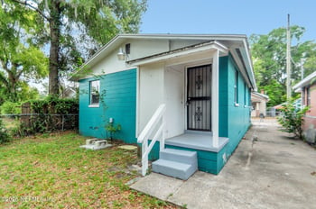 1465 Mitchell St, Jacksonville, FL 32209